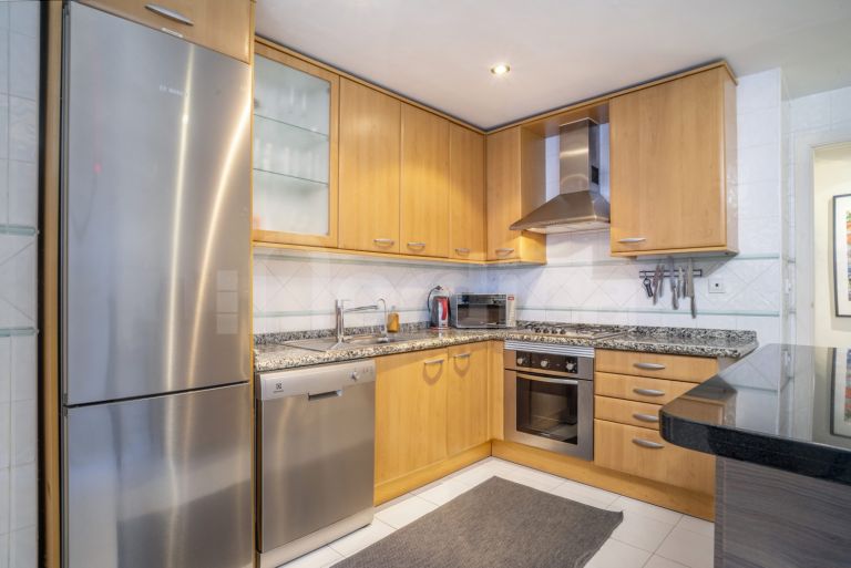 Markplanslägenhet till salu i San Pedro Playa