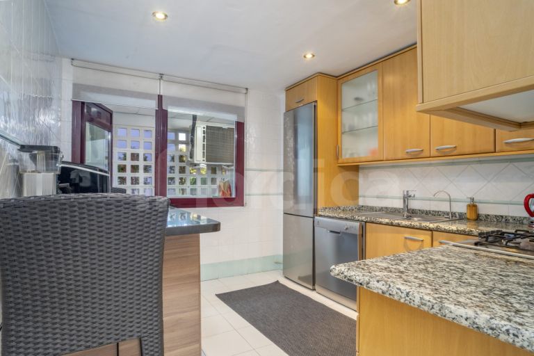 Markplanslägenhet till salu i San Pedro Playa