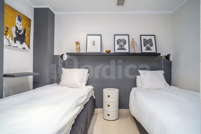 Markplanslägenhet till salu i San Pedro Playa