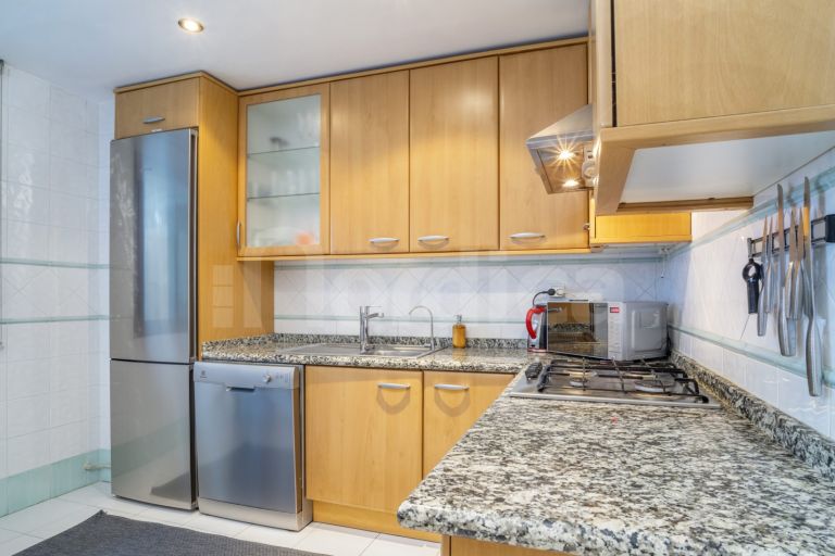 Markplanslägenhet till salu i San Pedro Playa