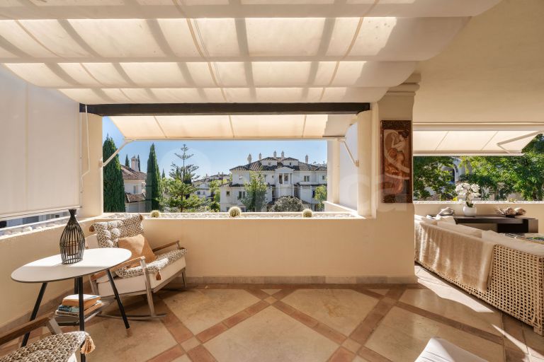 Apartment for sale in Las Alamandas