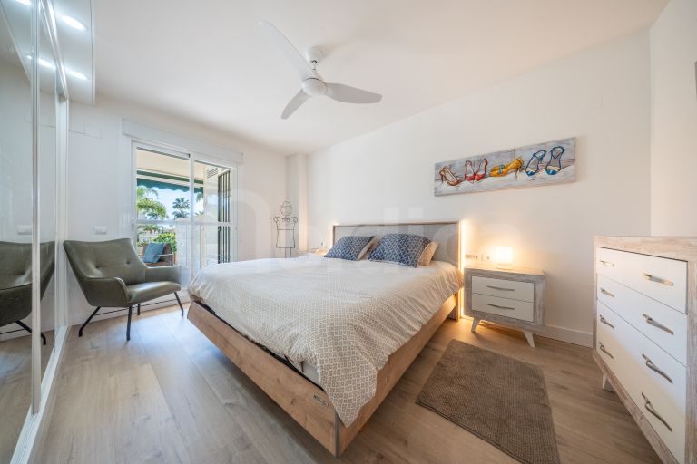 Apartment for sale in Lorcrimar