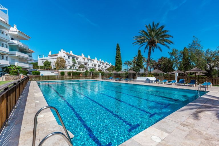 Apartment for sale in Royal Gardens