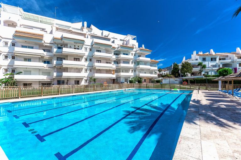 Apartment for sale in Royal Gardens