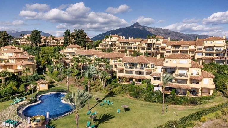 Apartment for sale in Cumbres del Rodeo