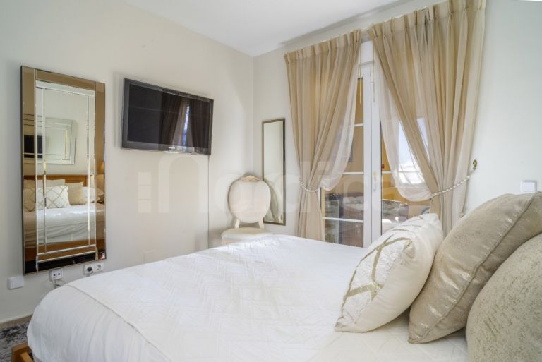 Apartment for sale in Cumbres del Rodeo