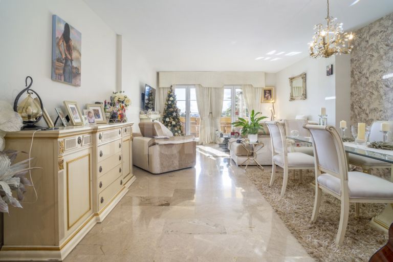 Apartment for sale in Cumbres del Rodeo