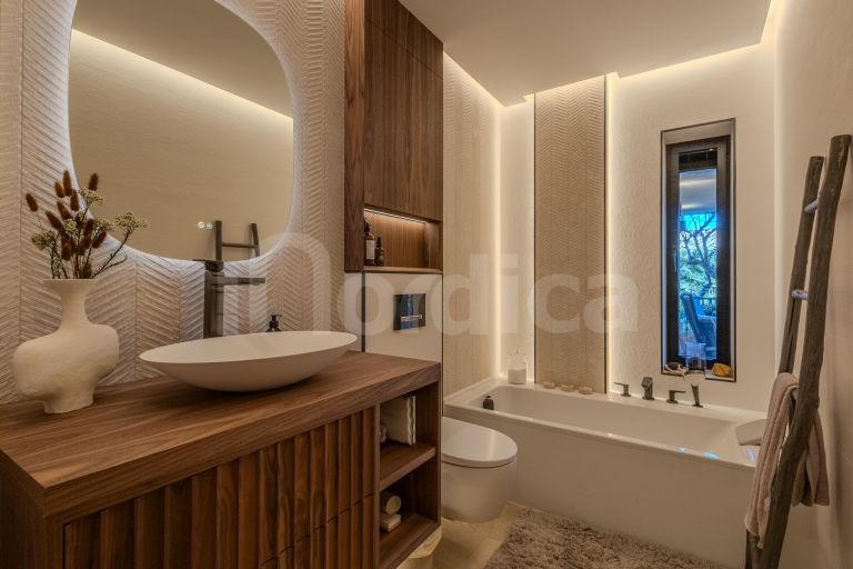 Town House for sale in Aldea Dorada