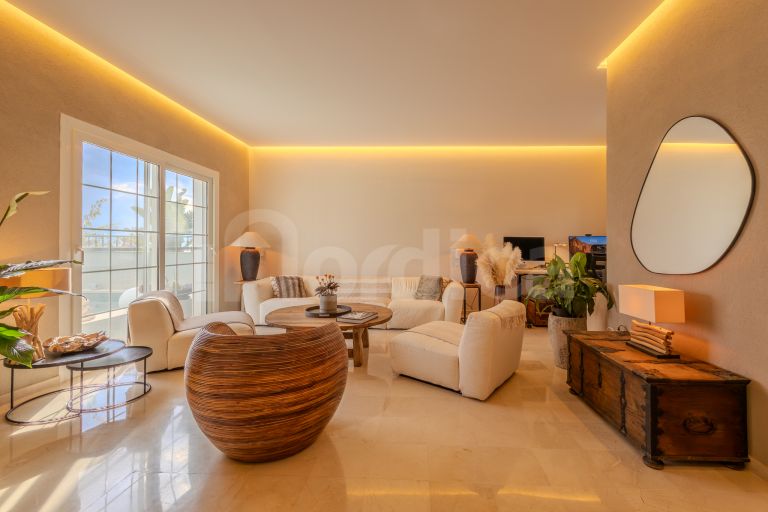 Town House for sale in Aldea Dorada