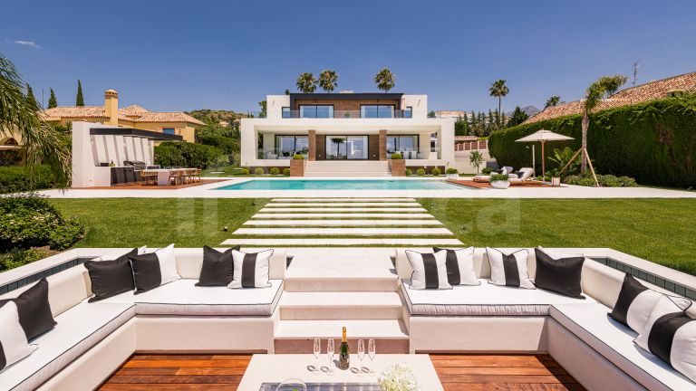 Villa for sale in Los Naranjos