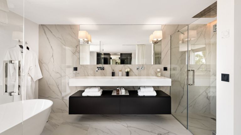 Villa for sale in Los Naranjos