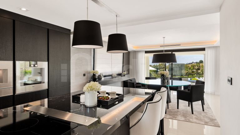 Villa for sale in Los Naranjos