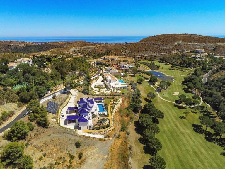 Villa zu verkaufen in Marbella Club Golf Resort