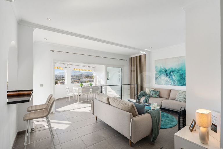 Semi Detached Villa for sale in La Campana