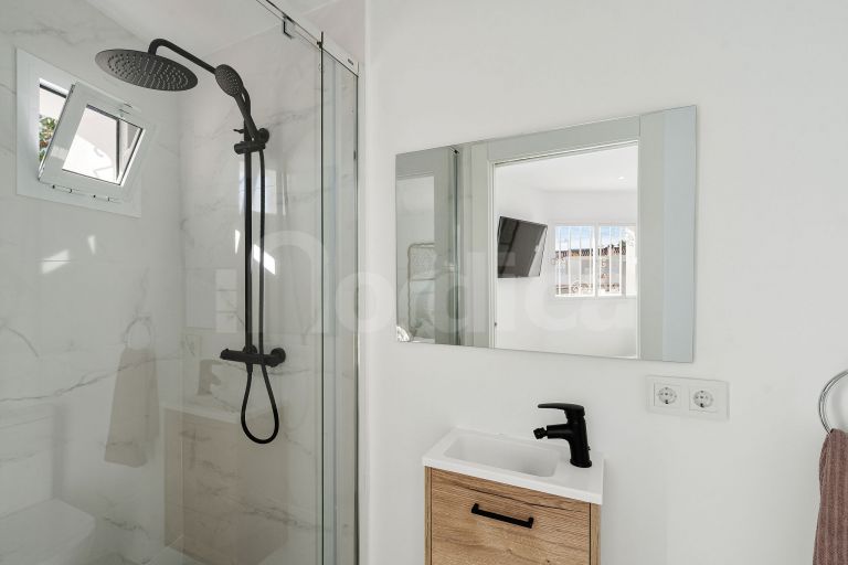 Semi Detached Villa for sale in La Campana