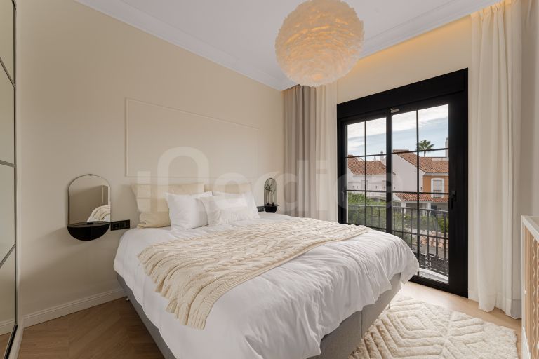 Villa for sale in Monte Biarritz