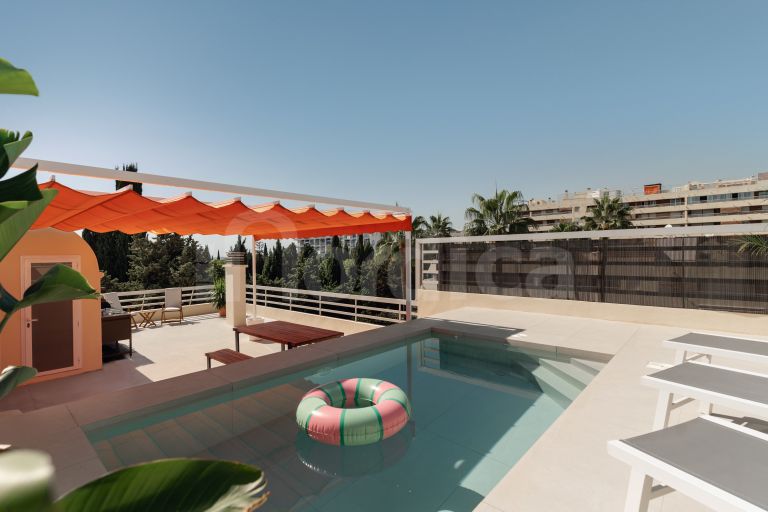 Takvåning till salu i