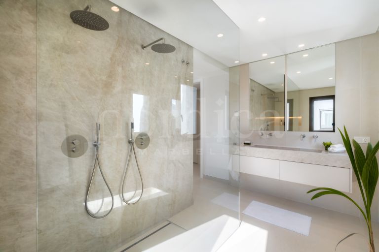 Zweistöckiges Penthouse zu verkaufen in La Quinta