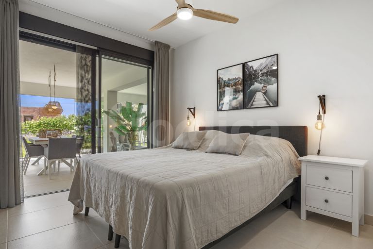 Ground Floor Apartment for sale in Estepona Golf