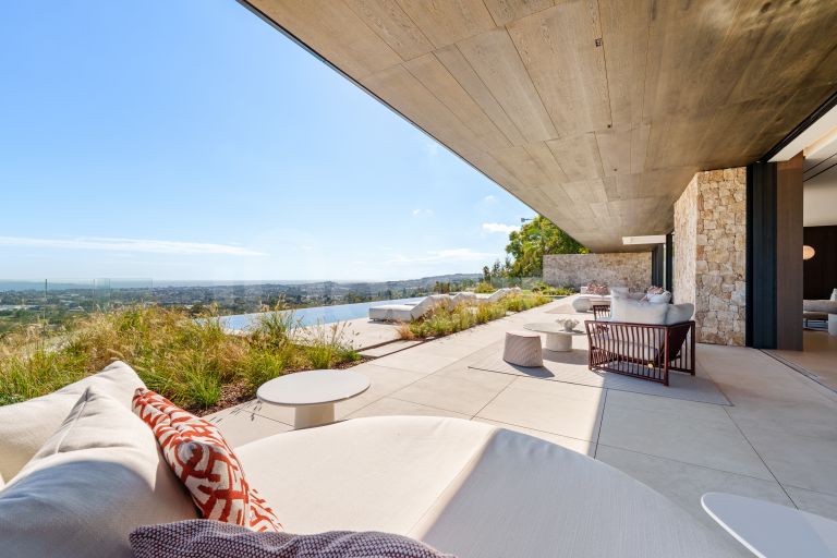 Villa for sale in El Herrojo