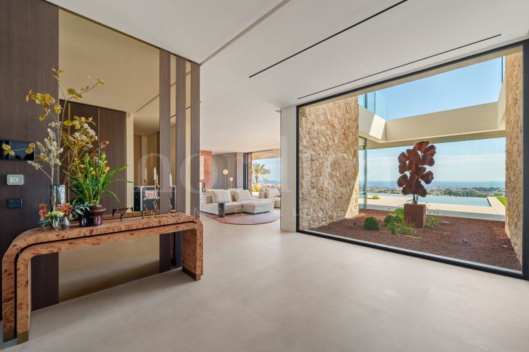 Villa for sale in El Herrojo