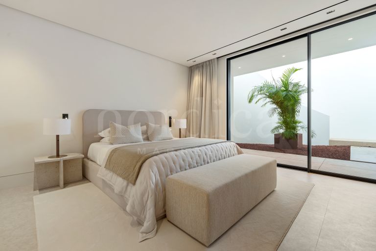 Villa for sale in El Herrojo