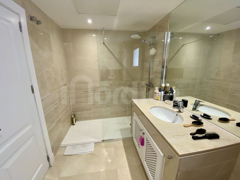 Apartment for sale in Las Tortugas de Aloha