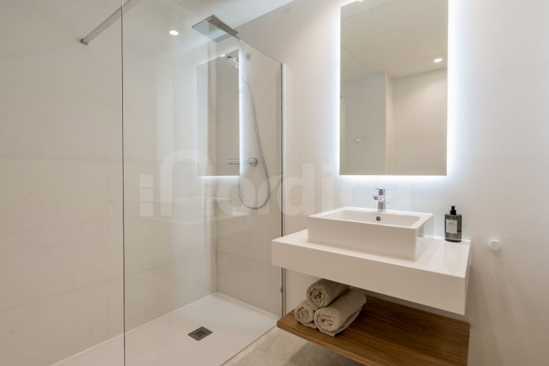 Markplanslägenhet till salu i Santa Clara