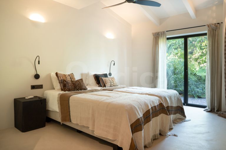 Villa for sale in Selwo