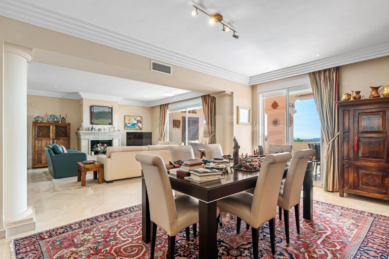 Duplex Penthouse a vendre à Albatross Hill