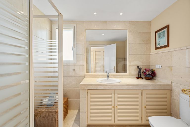 Duplex Penthouse a vendre à Albatross Hill