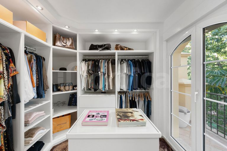 Penthouse for sale in Cumbres del Rodeo