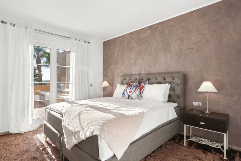 Penthouse for sale in Cumbres del Rodeo