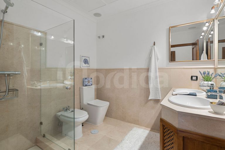 Villa till salu i El Madroñal