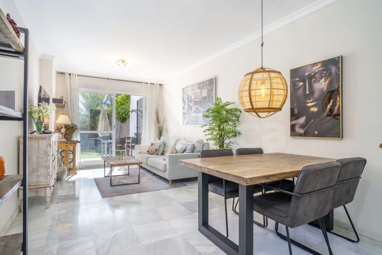 Ground Floor Apartment for sale in Señorio de Gonzaga