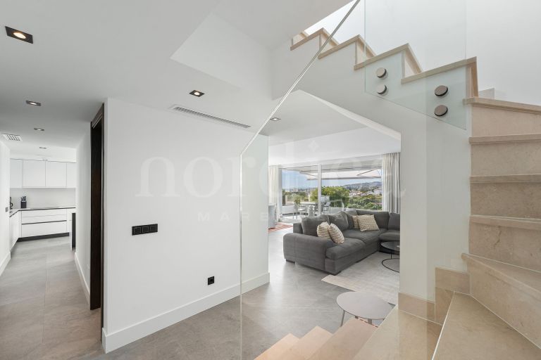 Zweistöckiges Penthouse zu verkaufen in La Quinta
