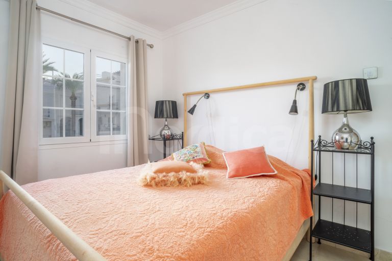 Radhus till salu i Aloha Pueblo