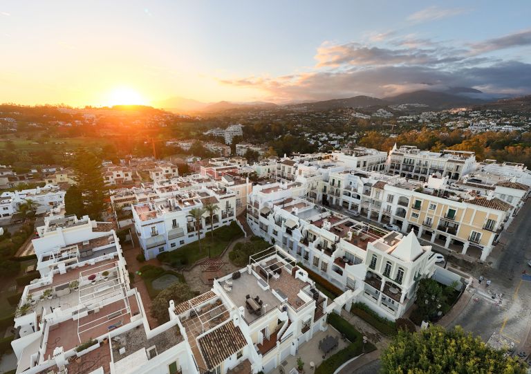 Radhus till salu i Aloha Pueblo