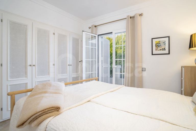 Radhus till salu i Aloha Pueblo