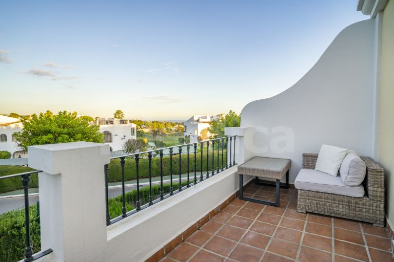 Radhus till salu i Aloha Pueblo