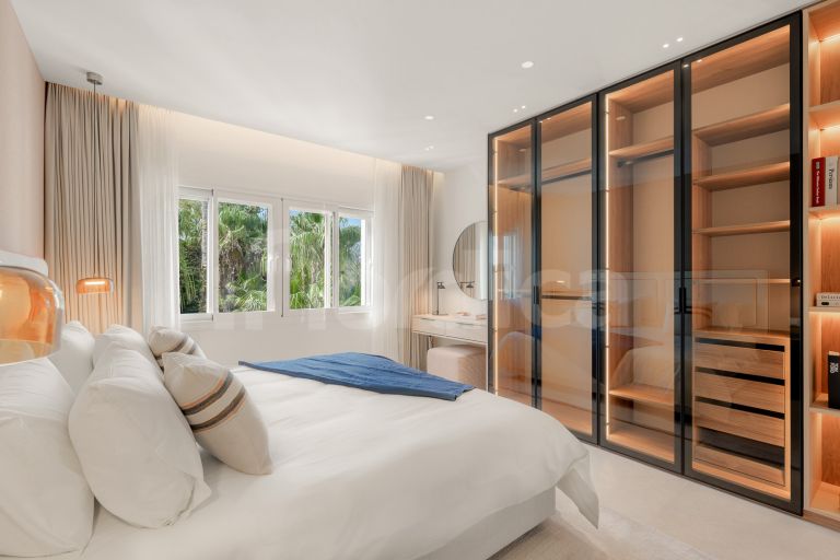 Duplex Penthouse for sale in Bahía del Velerín