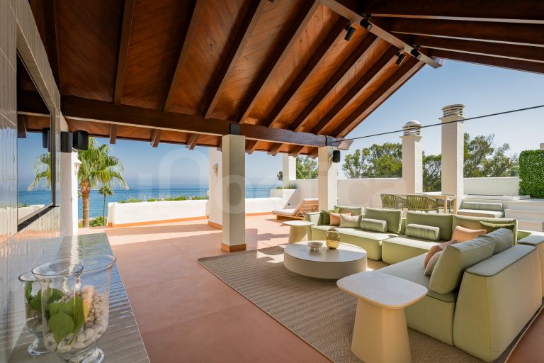 Duplex Penthouse for sale in Bahía del Velerín