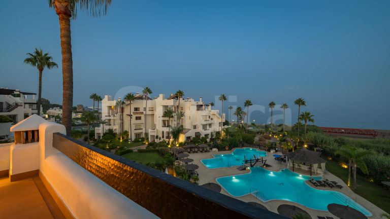 Duplex Penthouse for sale in Bahía del Velerín