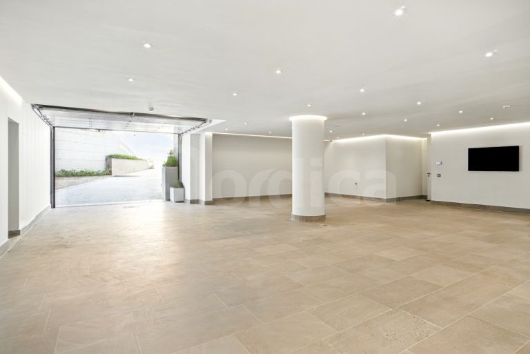 Villa for sale in Sierra Blanca