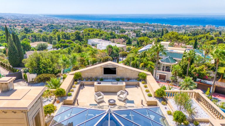 Villa for sale in Sierra Blanca