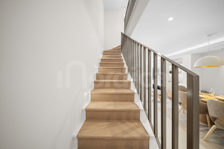 Town House for sale in El Palmeral