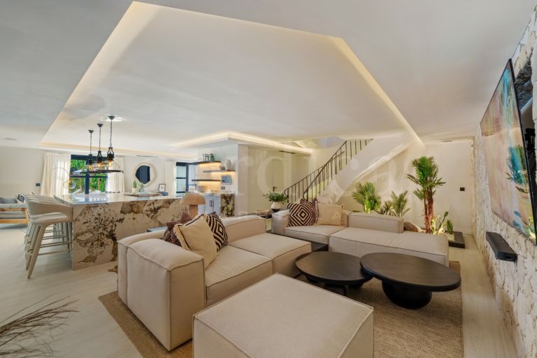 Villa zu verkaufen in Nueva Andalucia