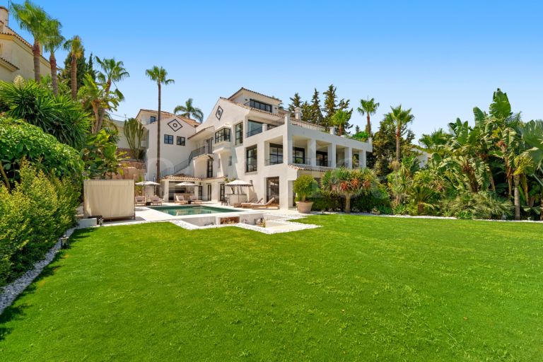 Villa zu verkaufen in Nueva Andalucia