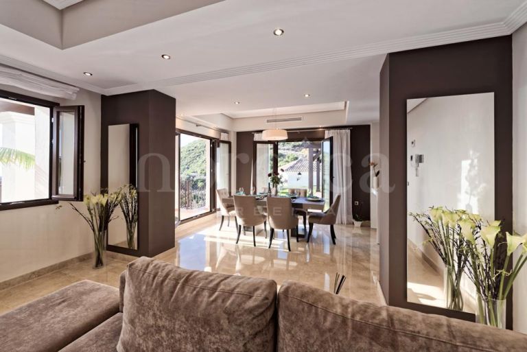 Villa zu verkaufen in