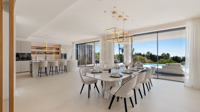 Villa for sale in Sierra Blanca